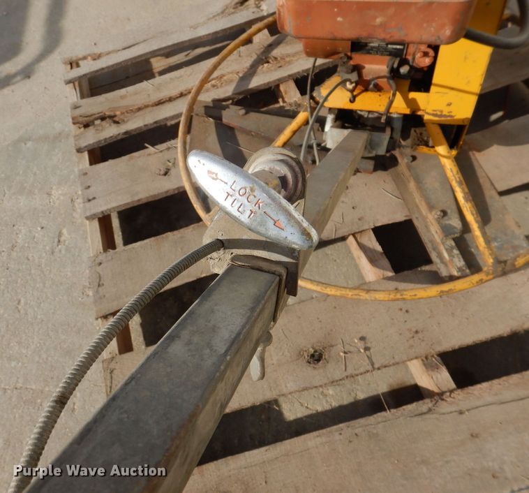 image for item KW9616 Power trowel