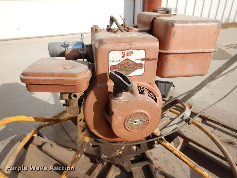 image for item KW9616 Power trowel