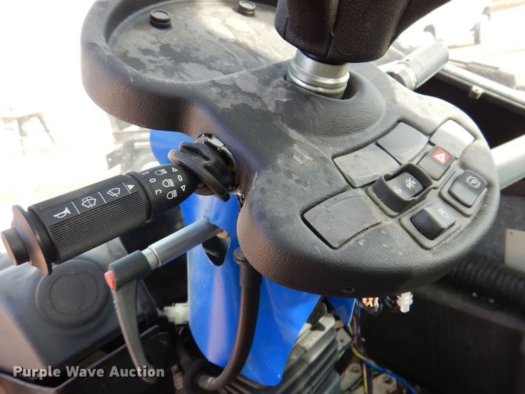 image for item KW9619 Terex  crane cab