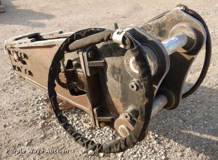 image for item KW9631 1998 Caterpillar 100  breaker