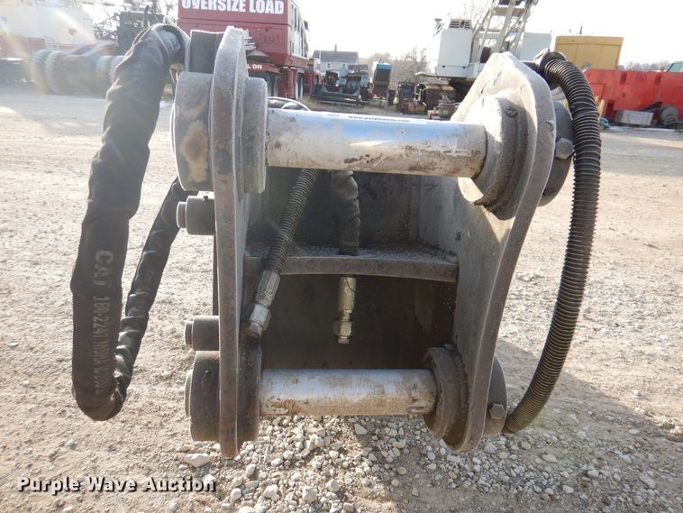 image for item KW9631 1998 Caterpillar 100  breaker