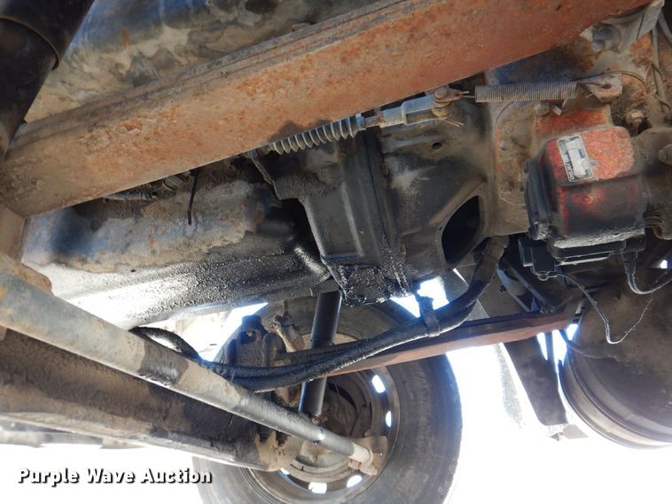 image for item KW9634 1999 Mack CH600  semi truck