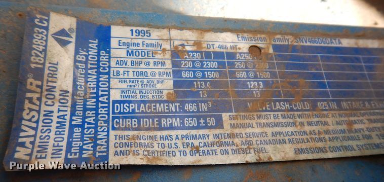 image for item KW9636 1995 International 4900  dump truck