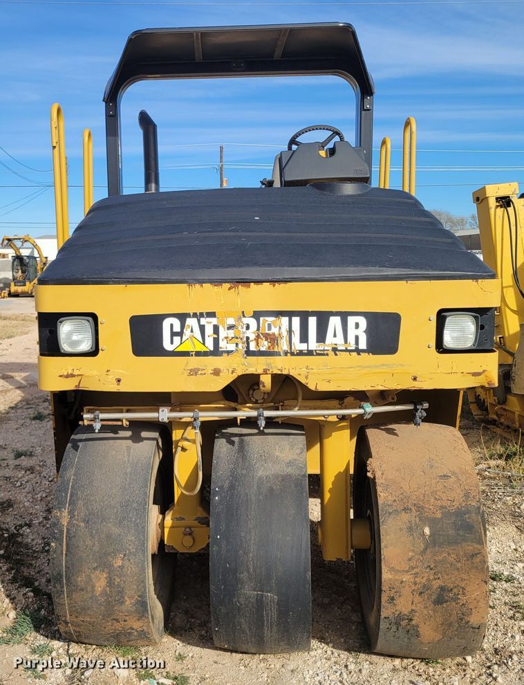 image for item LG9357 2011 Caterpillar PS360C  pneumatic roller