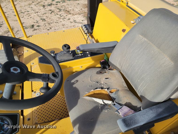 image for item LG9357 2011 Caterpillar PS360C  pneumatic roller