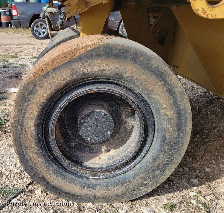 image for item LG9357 2011 Caterpillar PS360C  pneumatic roller