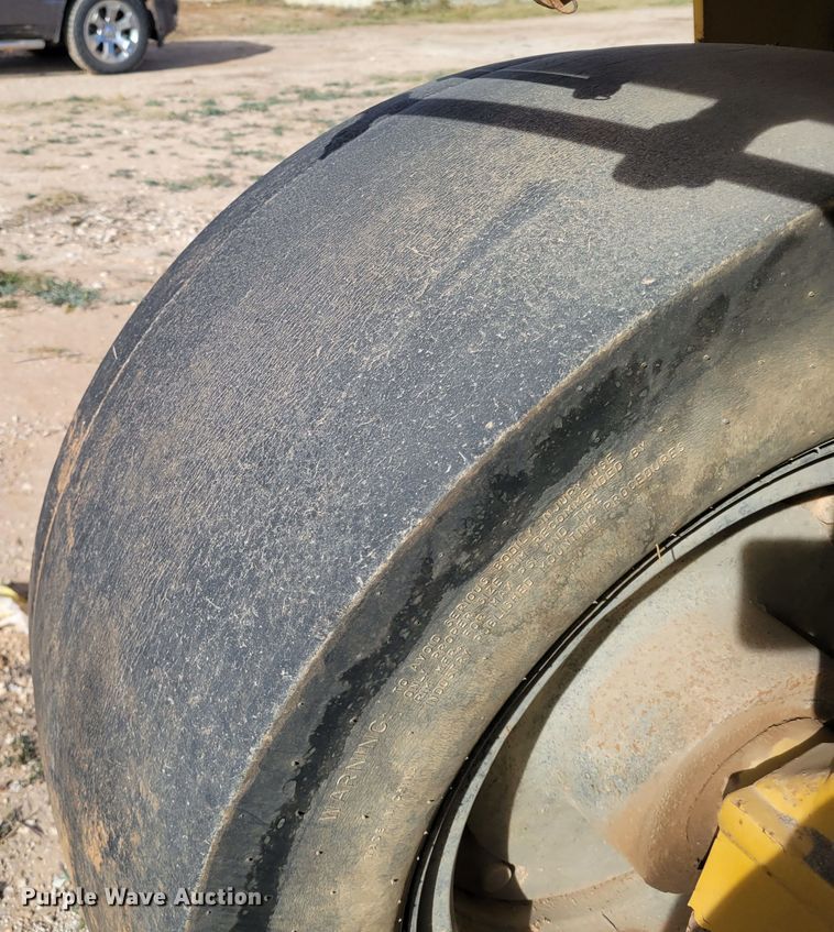 image for item LG9357 2011 Caterpillar PS360C  pneumatic roller