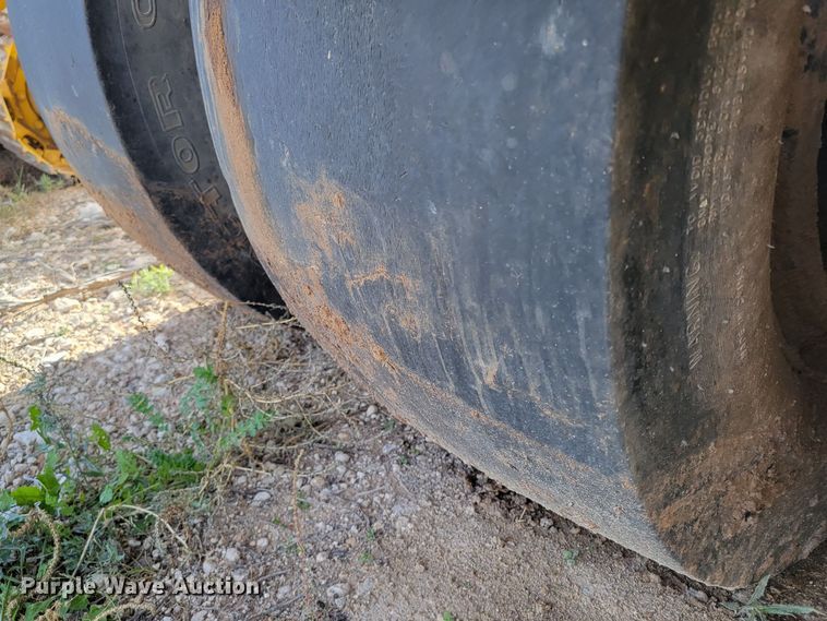 image for item LG9357 2011 Caterpillar PS360C  pneumatic roller