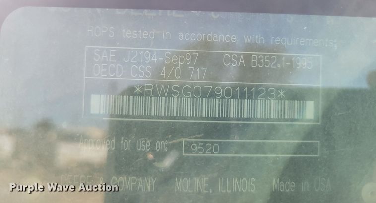 image for item LG9358 2006 John Deere 9520 Scraper Special  4WD tractor