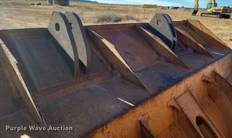 image for item LG9382 2005 Case 821C  wheel loader