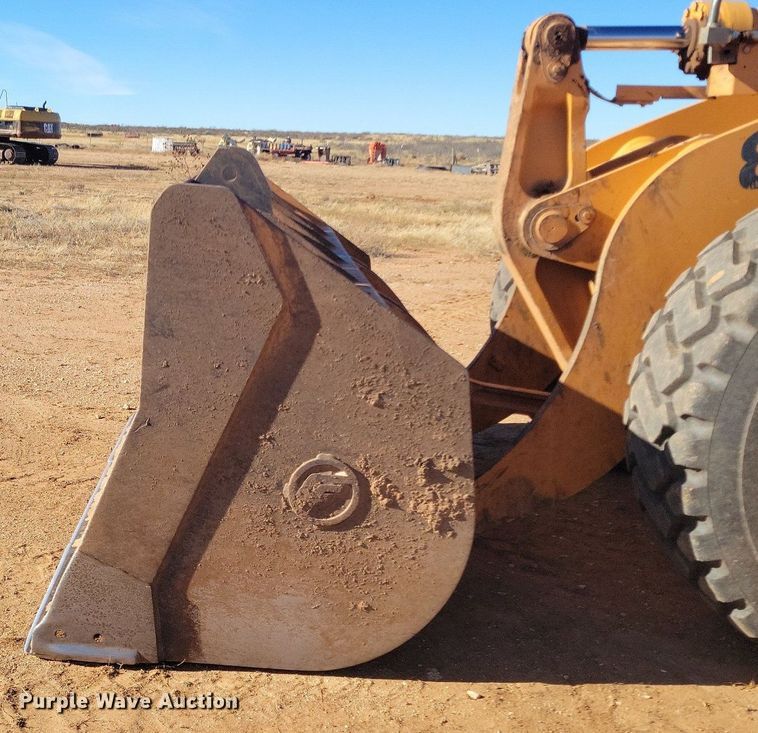 image for item LG9382 2005 Case 821C  wheel loader