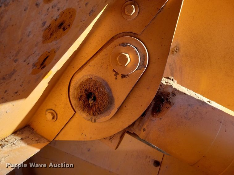 image for item LG9382 2005 Case 821C  wheel loader