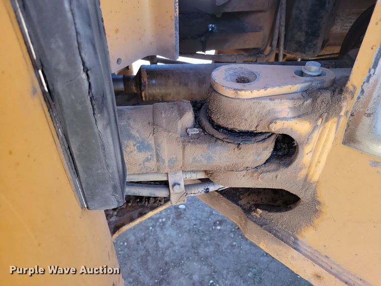 image for item LG9382 2005 Case 821C  wheel loader