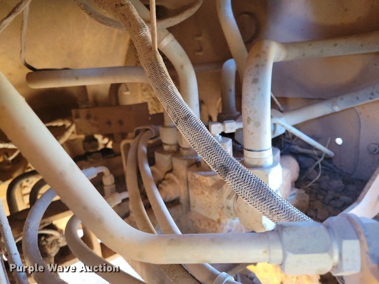 image for item LG9382 2005 Case 821C  wheel loader