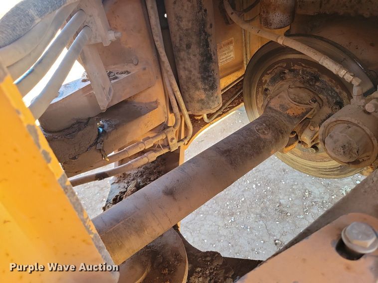 image for item LG9382 2005 Case 821C  wheel loader