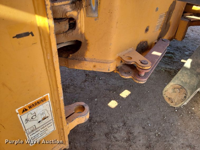 image for item LG9382 2005 Case 821C  wheel loader