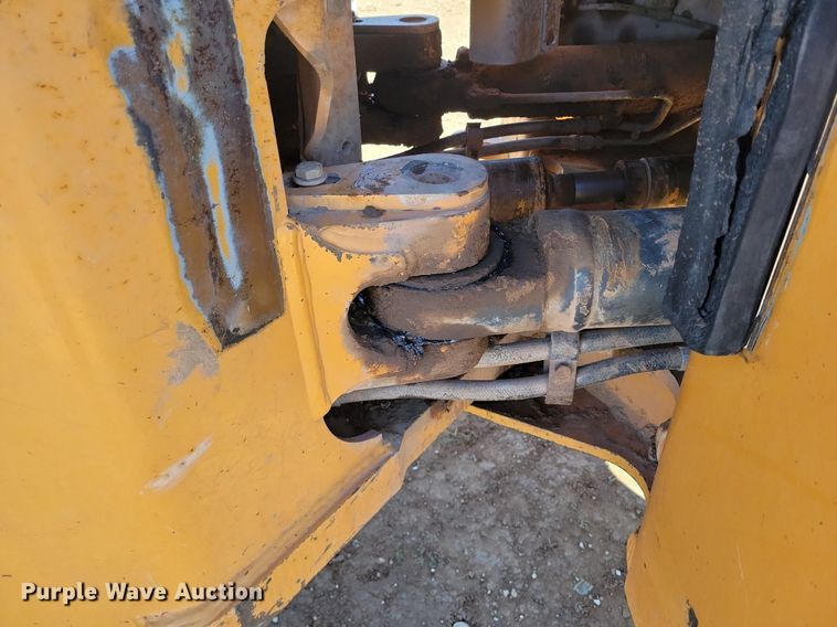 image for item LG9382 2005 Case 821C  wheel loader