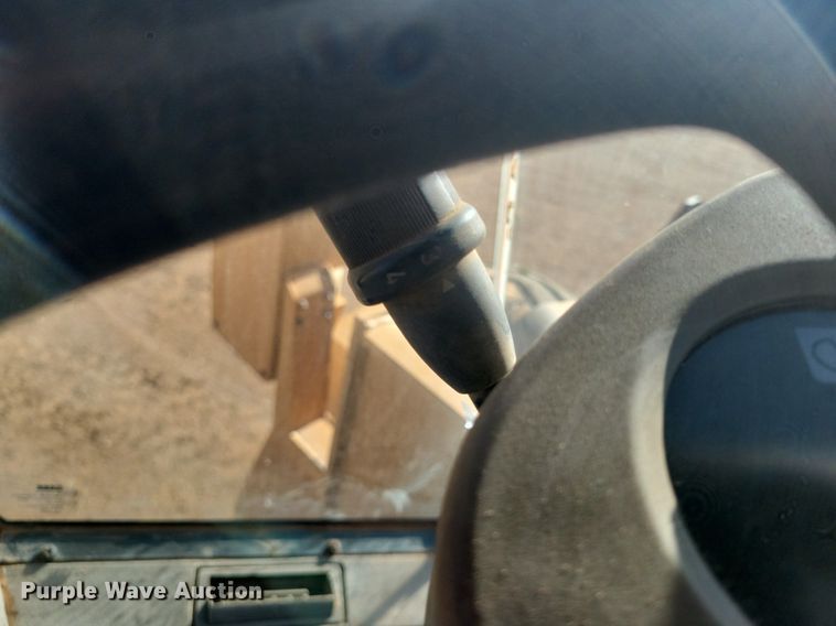 image for item LG9382 2005 Case 821C  wheel loader