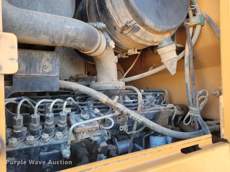 image for item LG9382 2005 Case 821C  wheel loader