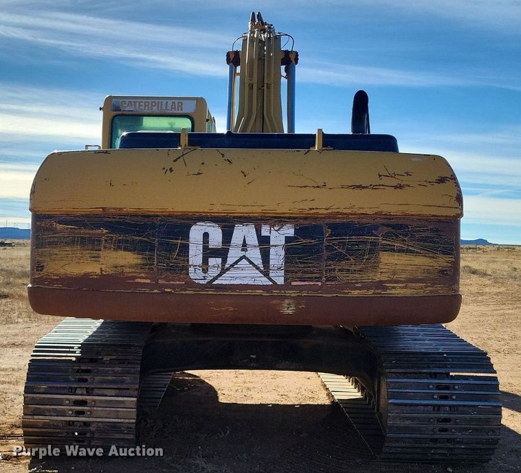 image for item LG9383 2004 Caterpillar 325C L  excavator