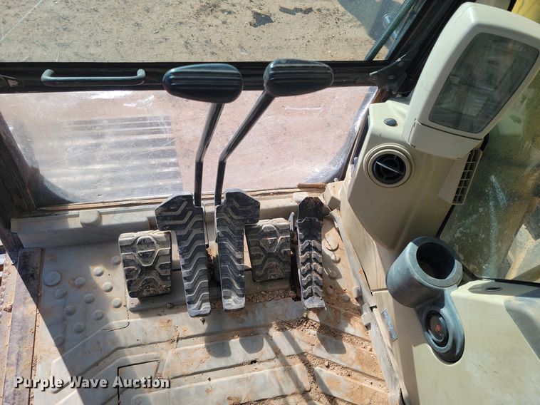 image for item LG9383 2004 Caterpillar 325C L  excavator