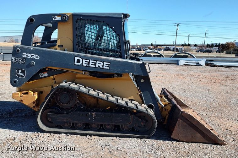image for item LK9385 2010 John Deere 333D  tracked skid steer loader