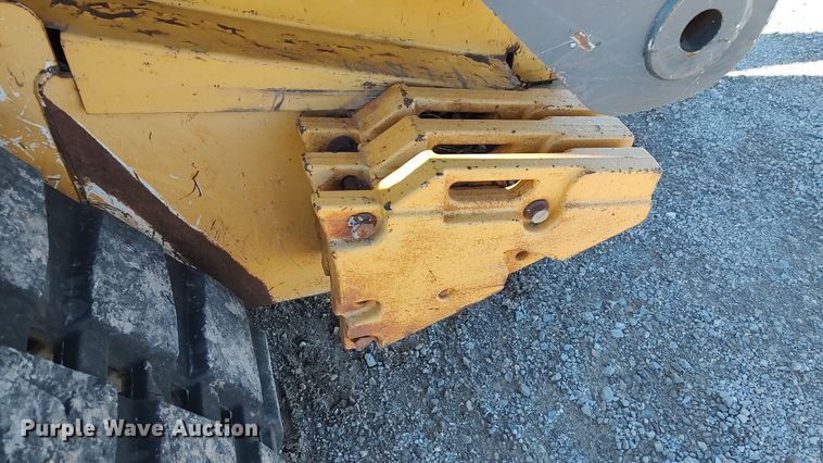 image for item LK9385 2010 John Deere 333D  tracked skid steer loader