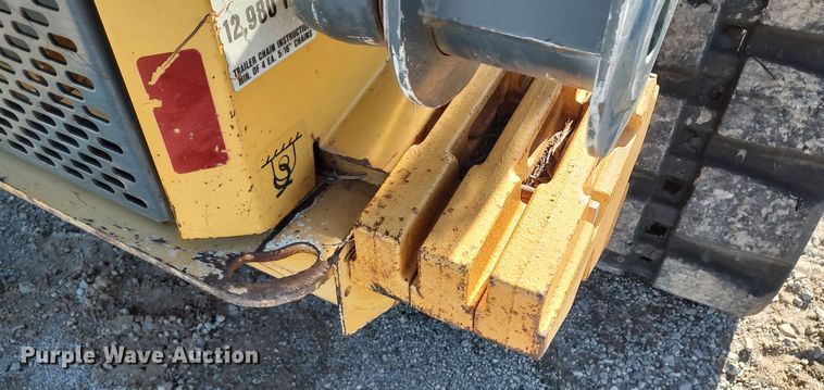 image for item LK9385 2010 John Deere 333D  tracked skid steer loader