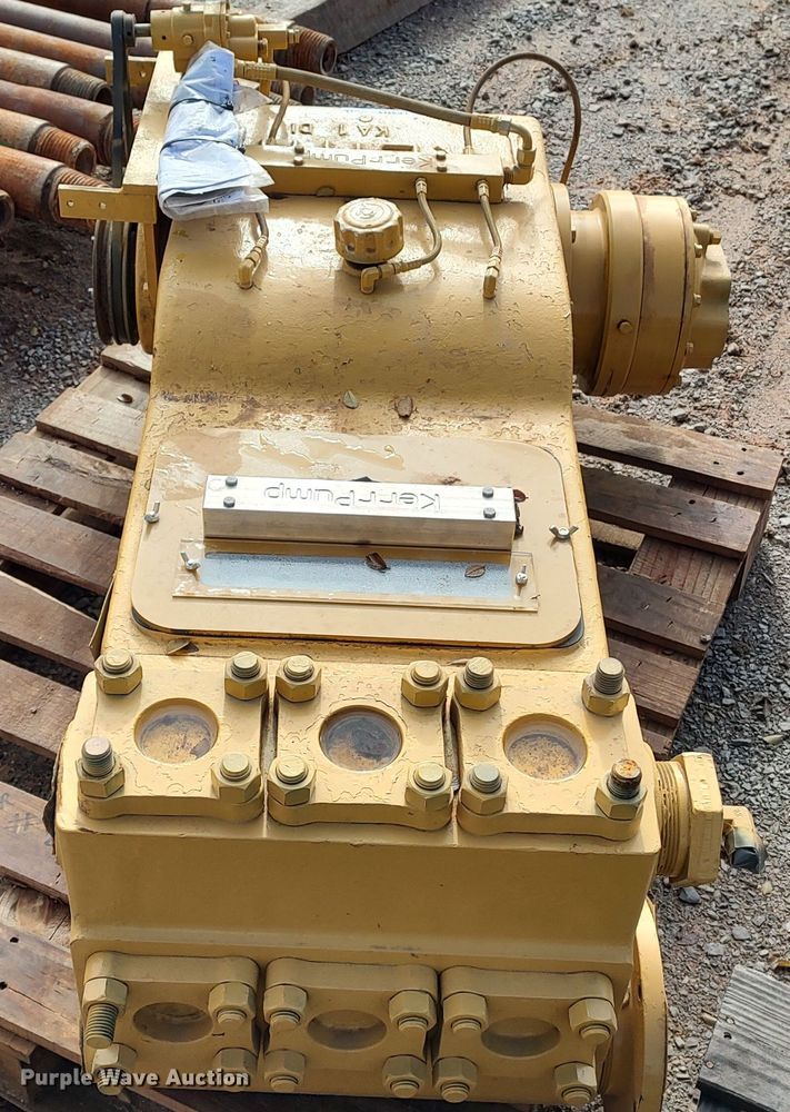 image for item LK9416 Kerr KA-3500  102 BHP triplex plunger pump