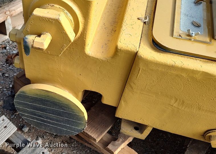 image for item LK9416 Kerr KA-3500  102 BHP triplex plunger pump