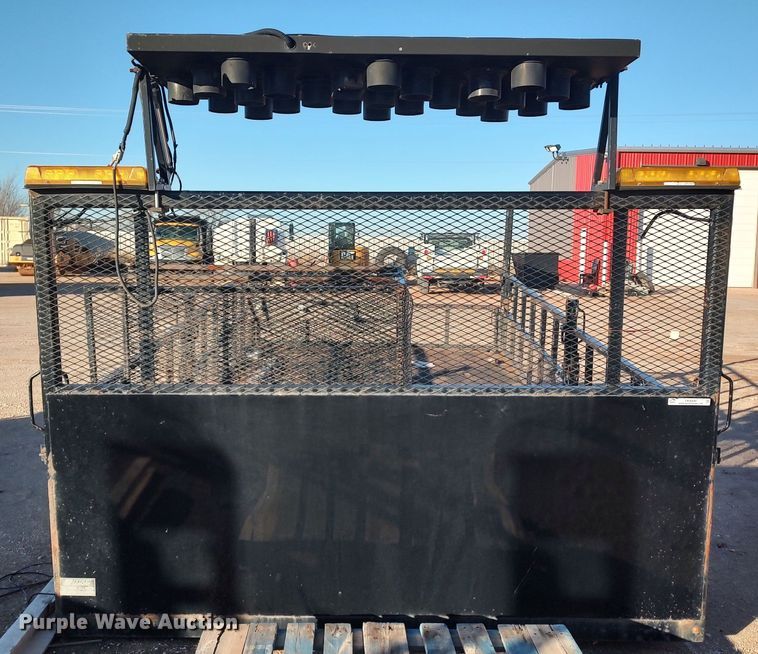 image for item LK9440 Aspen Equipment  flatbed