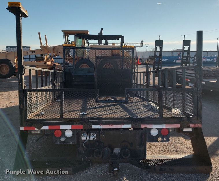 image for item LK9440 Aspen Equipment  flatbed