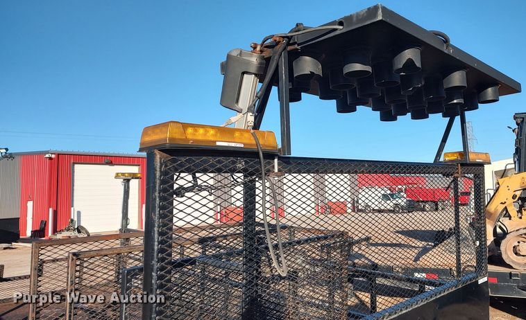 image for item LK9440 Aspen Equipment  flatbed