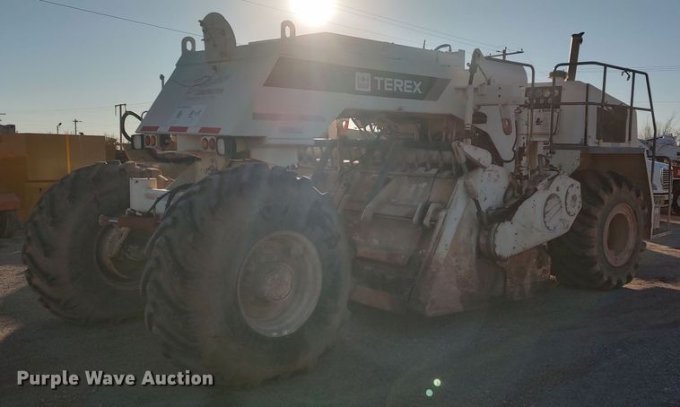 image for item LK9441 2008 Terex RS425C  soil stabilizer / recycler