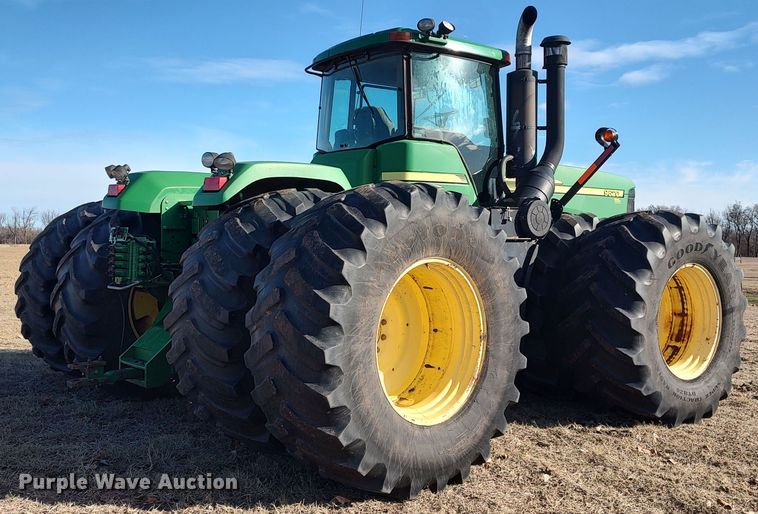 image for item LK9446 2005 John Deere 9620  4WD tractor