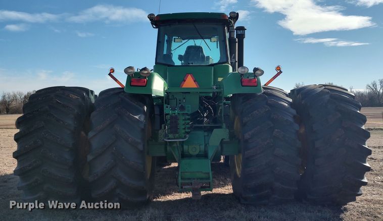 image for item LK9446 2005 John Deere 9620  4WD tractor