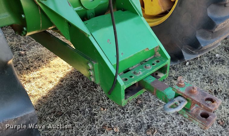 image for item LK9446 2005 John Deere 9620  4WD tractor