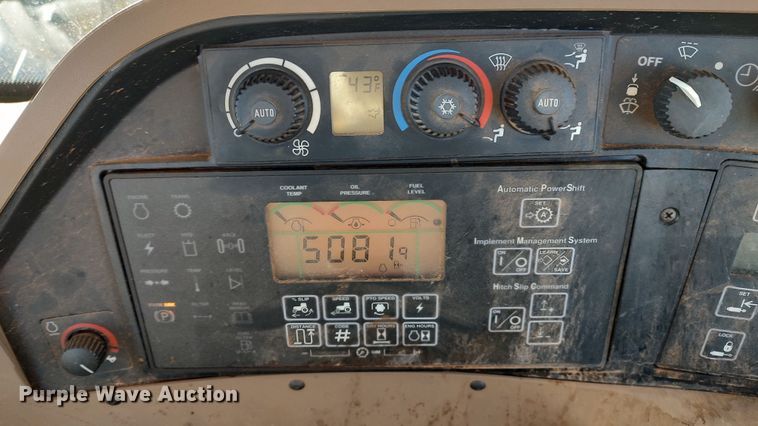 image for item LK9446 2005 John Deere 9620  4WD tractor