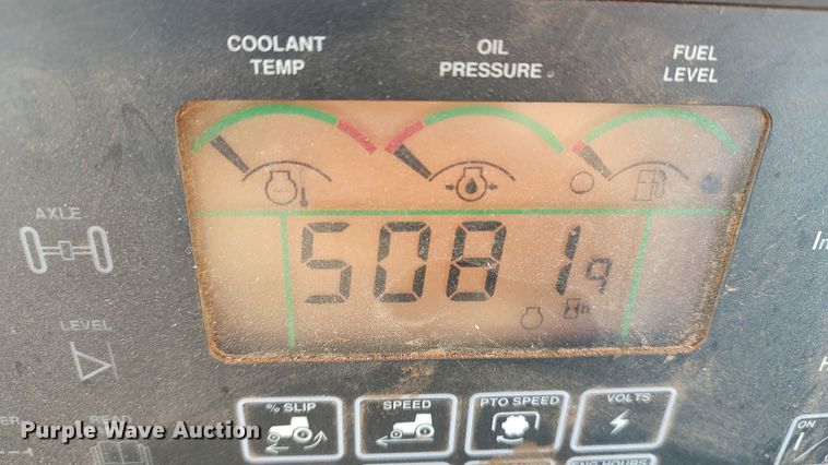 image for item LK9446 2005 John Deere 9620  4WD tractor