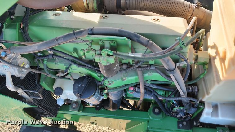 image for item LK9446 2005 John Deere 9620  4WD tractor
