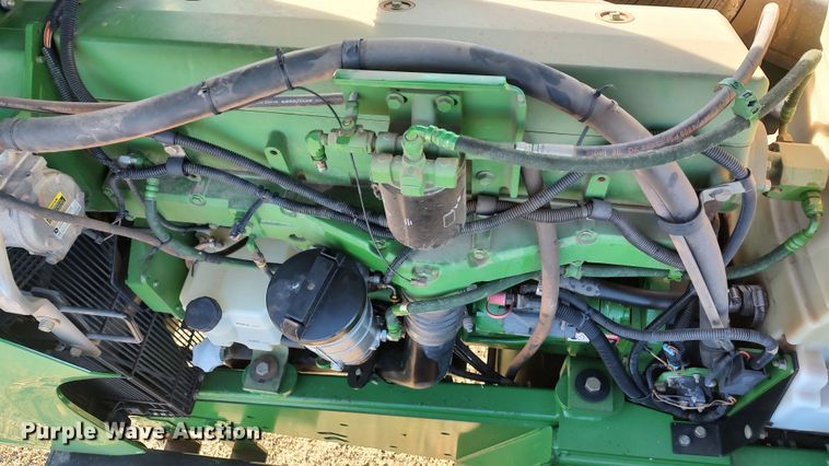 image for item LK9446 2005 John Deere 9620  4WD tractor