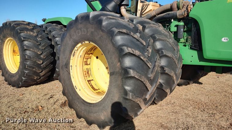 image for item LK9446 2005 John Deere 9620  4WD tractor