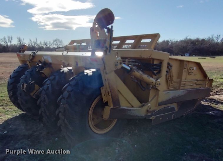 image for item LK9447 Icon 18D Earthmover  scraper