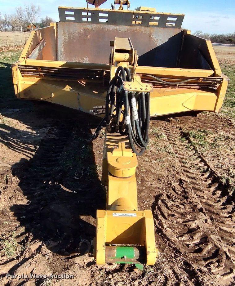 image for item LK9447 Icon 18D Earthmover  scraper