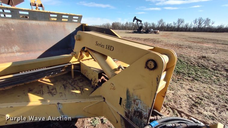 image for item LK9447 Icon 18D Earthmover  scraper