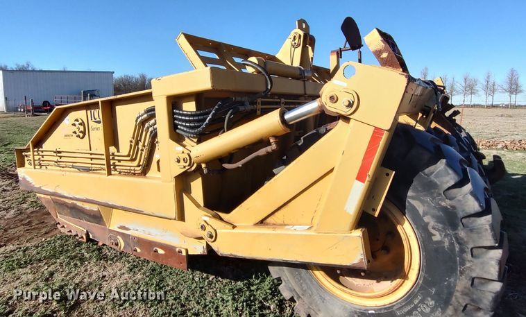 image for item LK9447 Icon 18D Earthmover  scraper