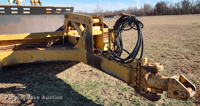 image for item LK9448 Icon 18D Earthmover  scraper