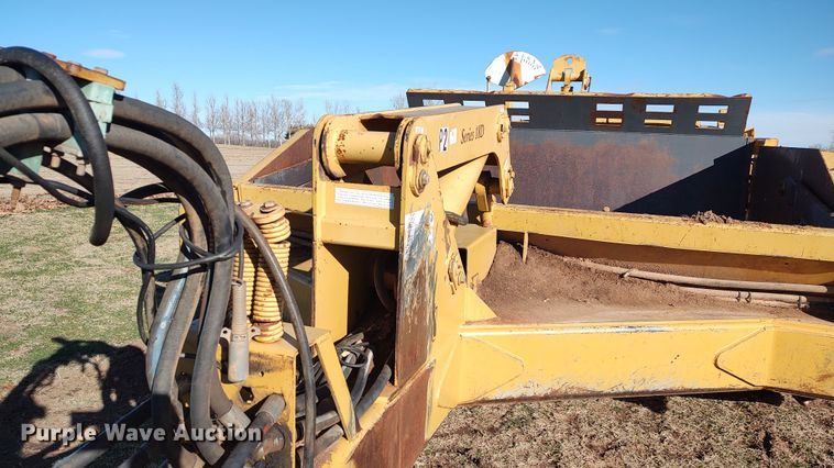 image for item LK9448 Icon 18D Earthmover  scraper