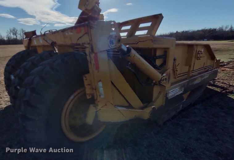 image for item LK9448 Icon 18D Earthmover  scraper