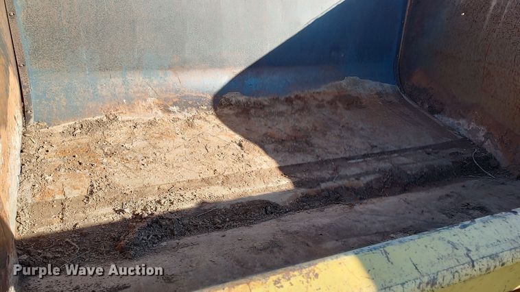 image for item LK9448 Icon 18D Earthmover  scraper